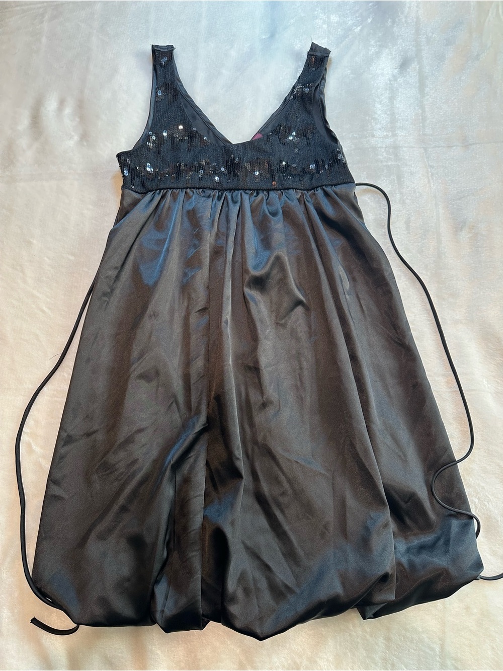 Love Culture Black Sequin & Satin Bubble Hem Dress Size S - Picture 1 of 7